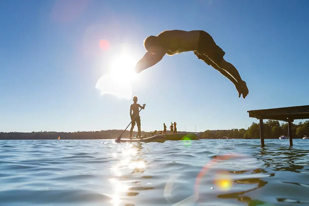 Schwimmen im Sommer